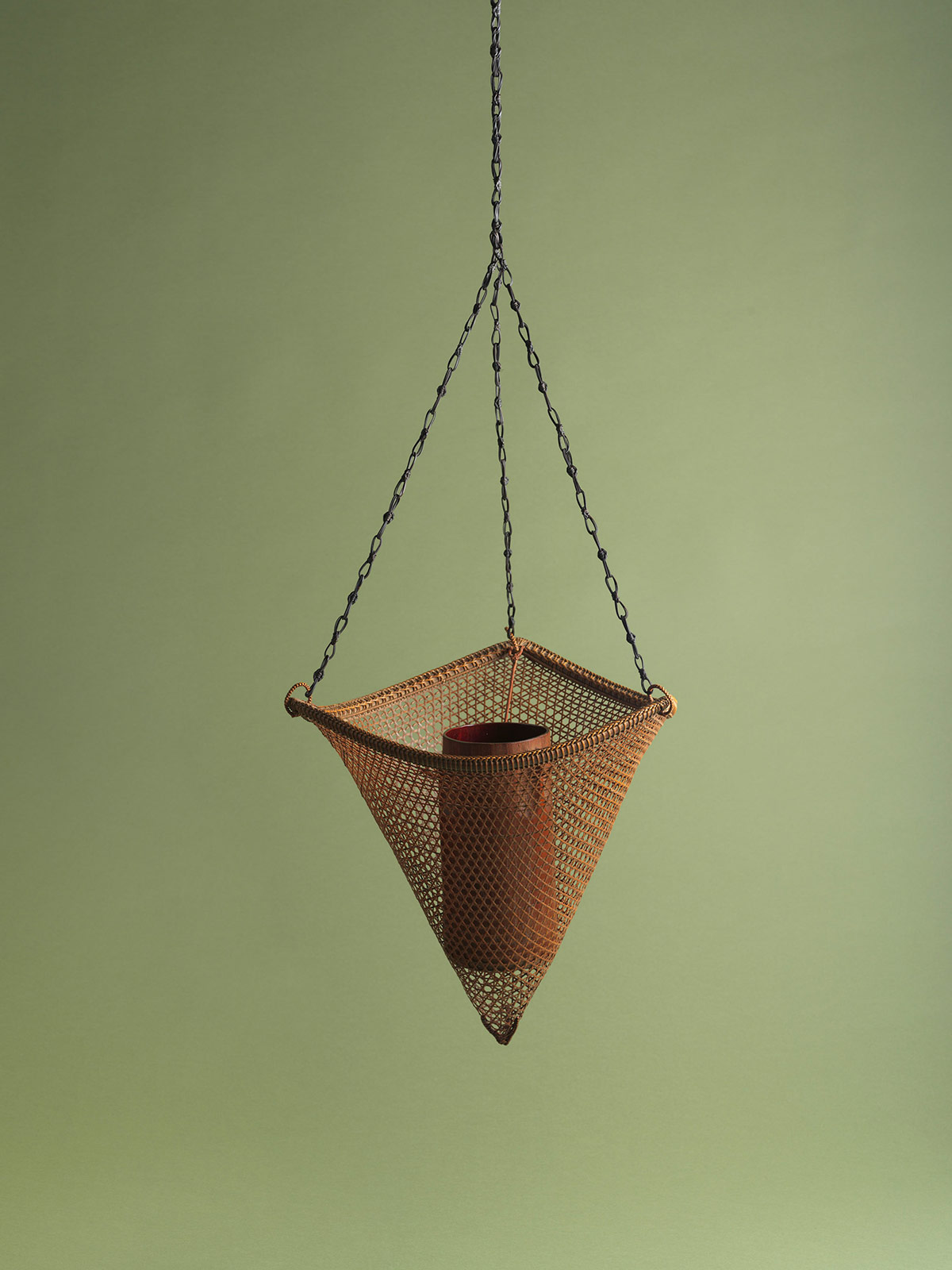 30. Kagerō (Heat Haze) hanging flower basket, 1968