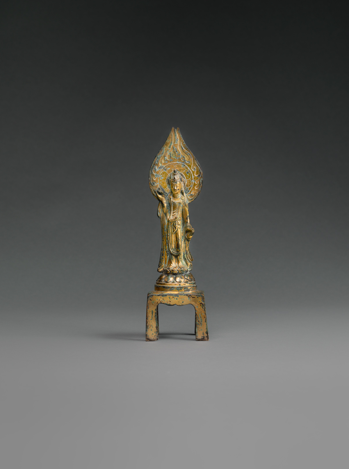 Gilt bronze Avalokiteshvara (Guanyin)