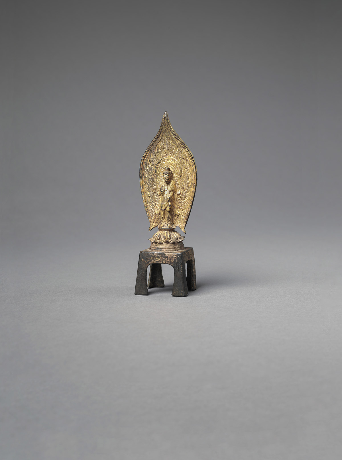 Gilt-bronze Avalokiteshvara (Guanyin)