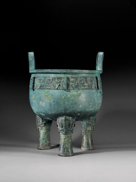 Archaic Bronze Ding