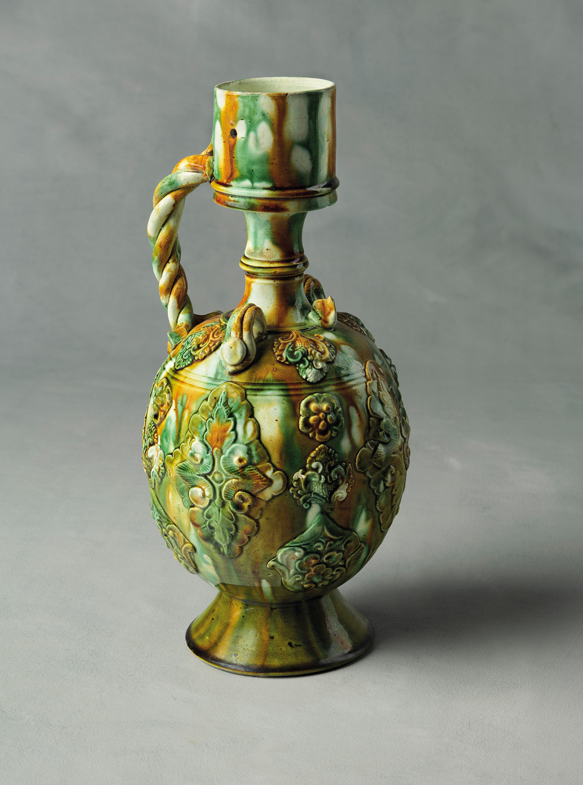 Sancai-glazed White Earthenware Ewer